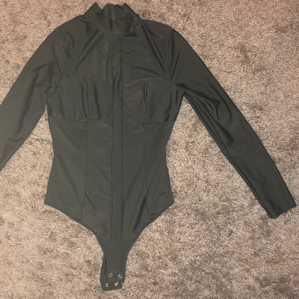 Long sleeve bodysuit